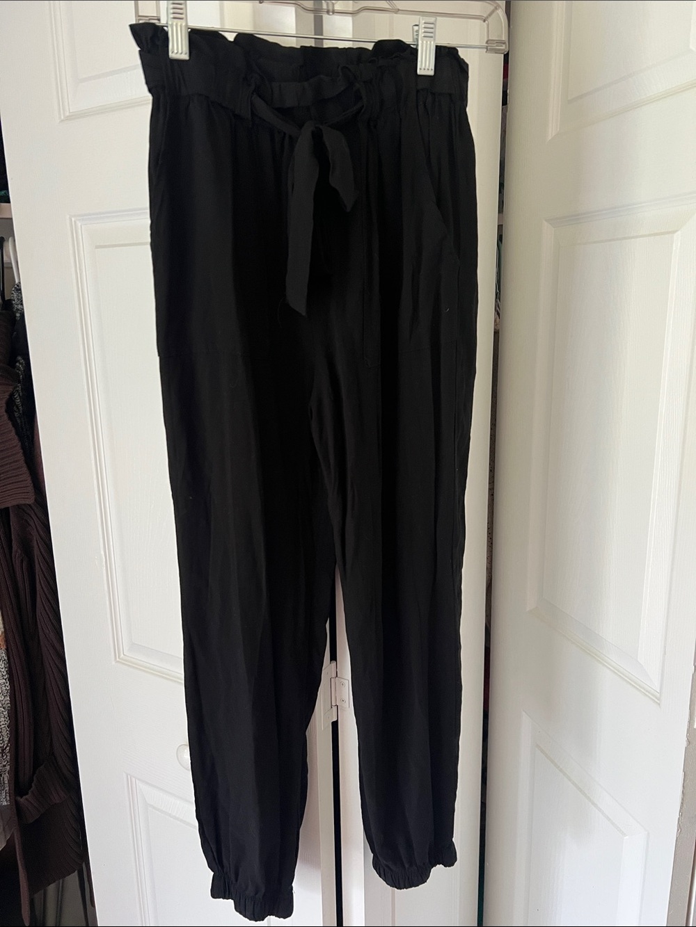 Black Lined Waist Tie Jogger Style Pants